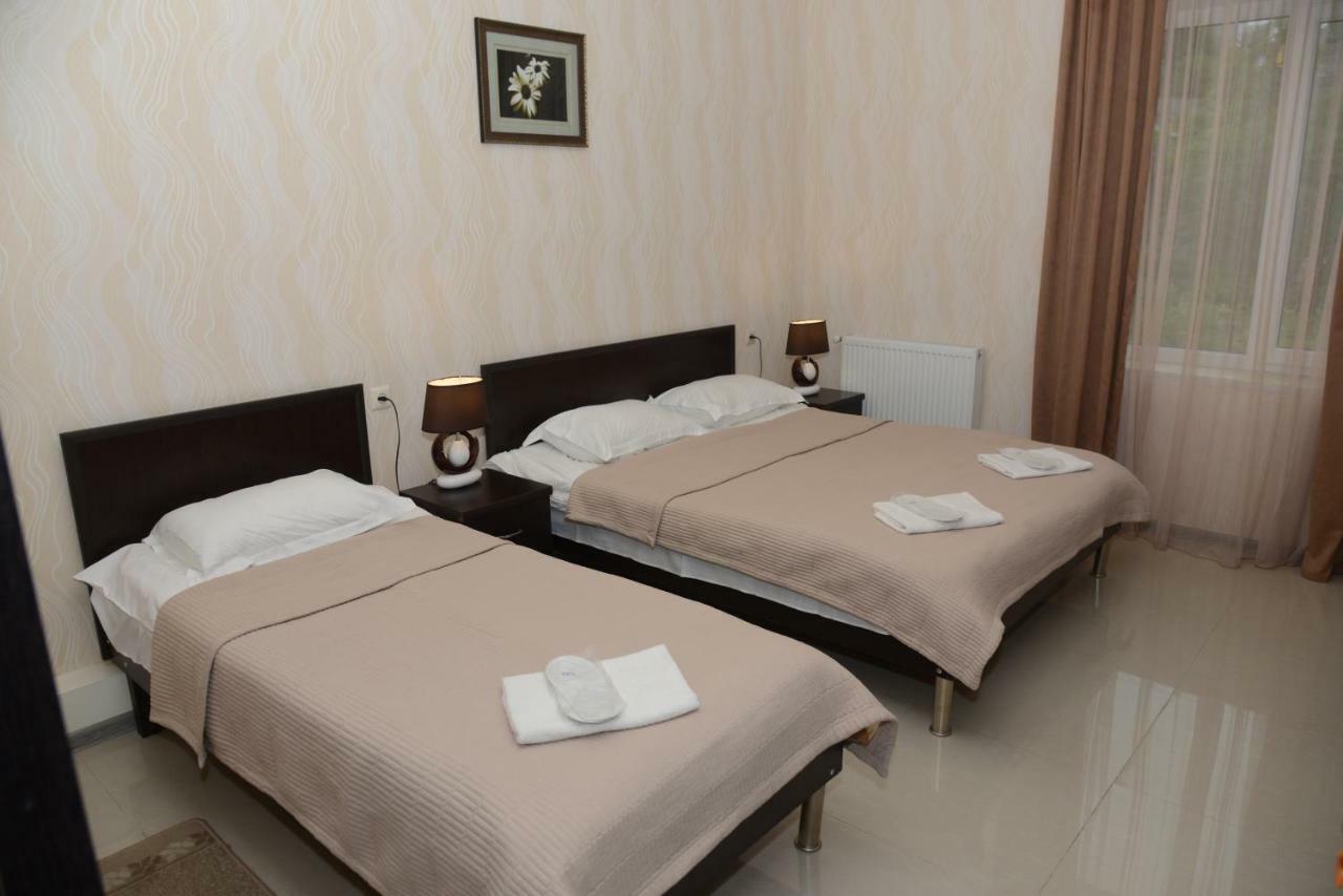 Hotel Like Akhaltsikhe  Bagian luar foto