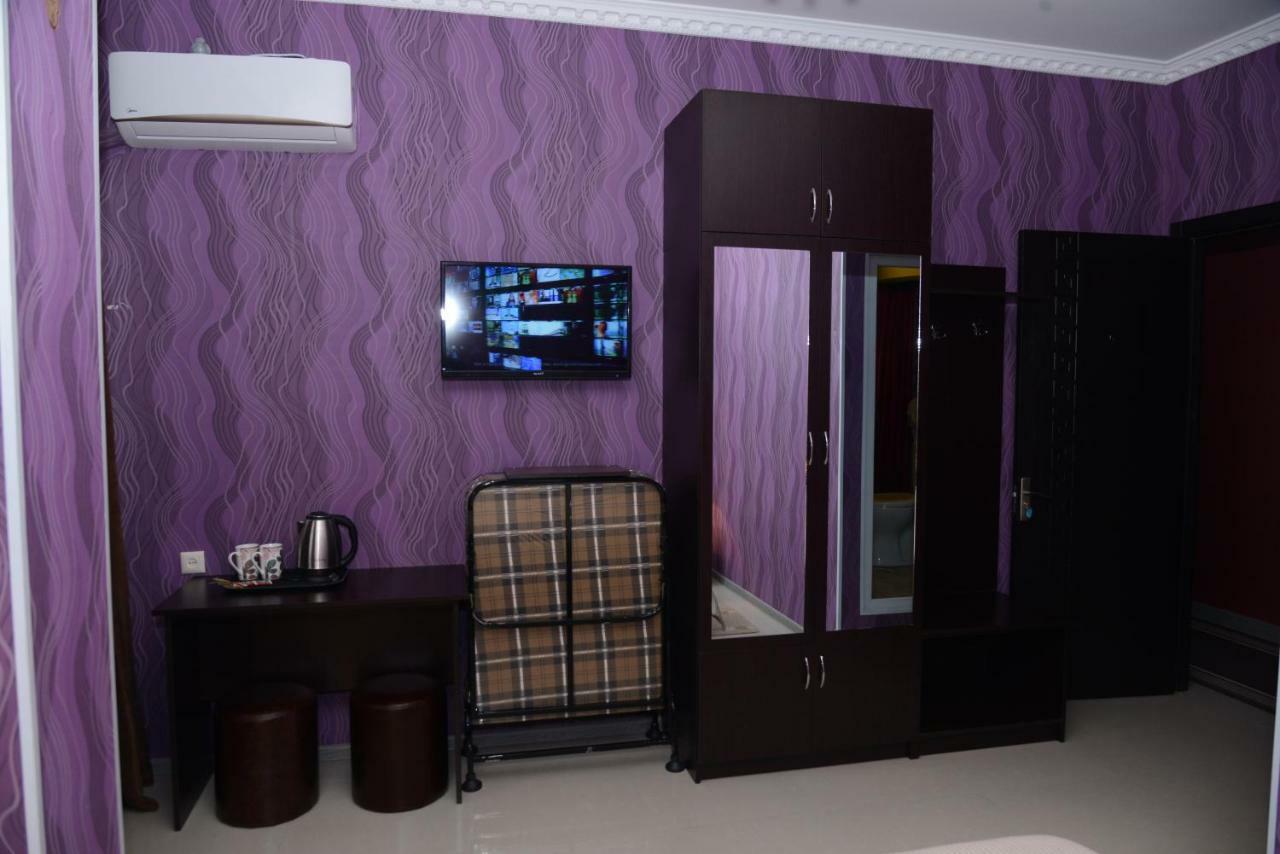 Hotel Like Akhaltsikhe  Bagian luar foto